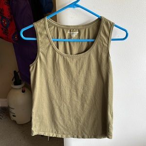 Amazon Essentials Tee